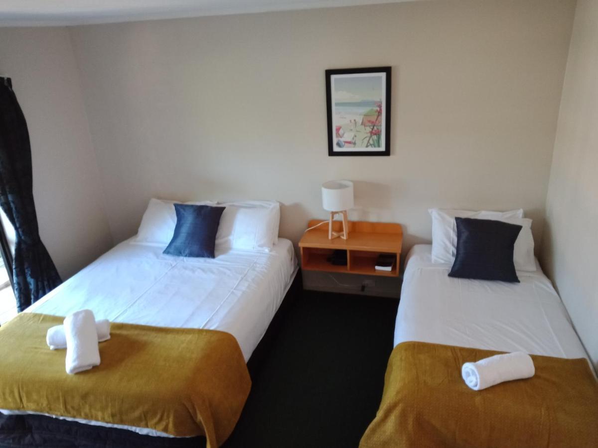 Motuoapa Bay Chalets Turangi Eksteriør billede
