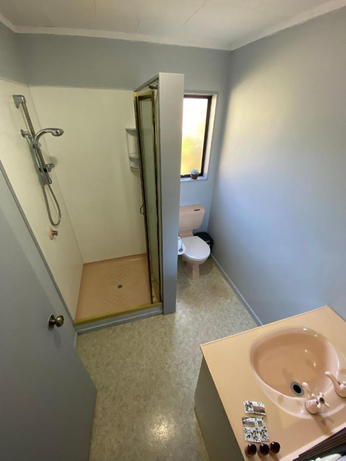 Motuoapa Bay Chalets Turangi Eksteriør billede