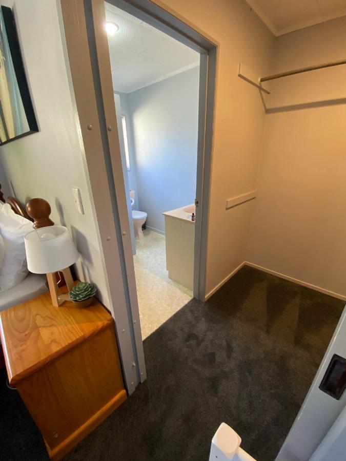 Motuoapa Bay Chalets Turangi Eksteriør billede