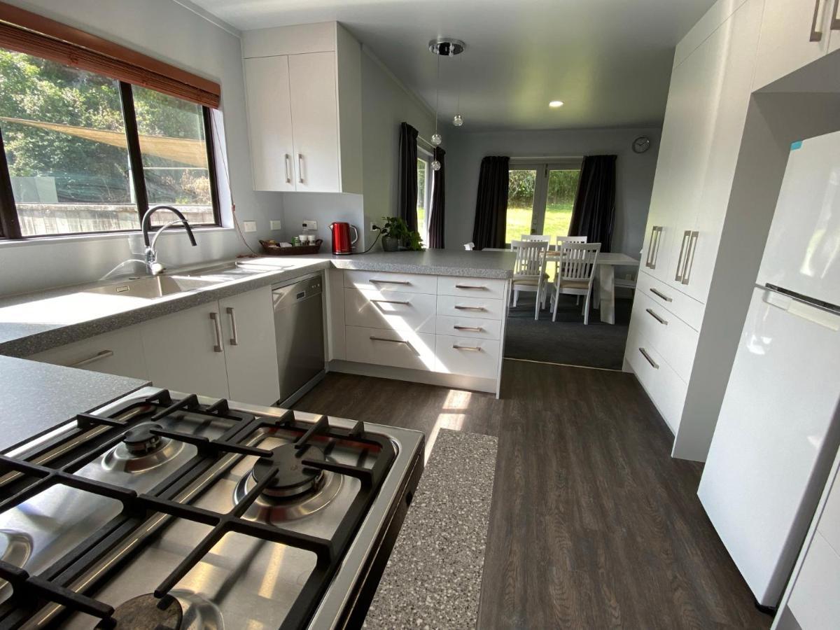 Motuoapa Bay Chalets Turangi Eksteriør billede