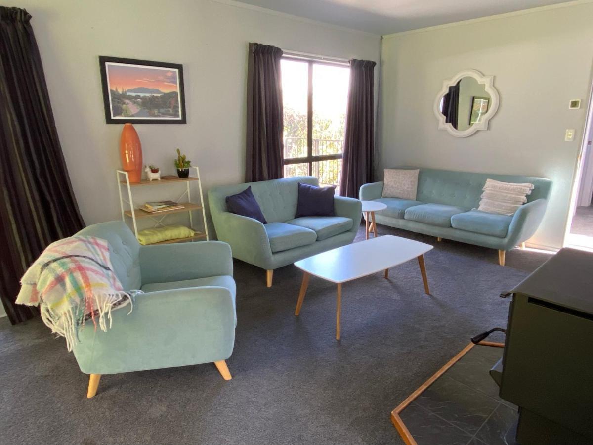 Motuoapa Bay Chalets Turangi Eksteriør billede